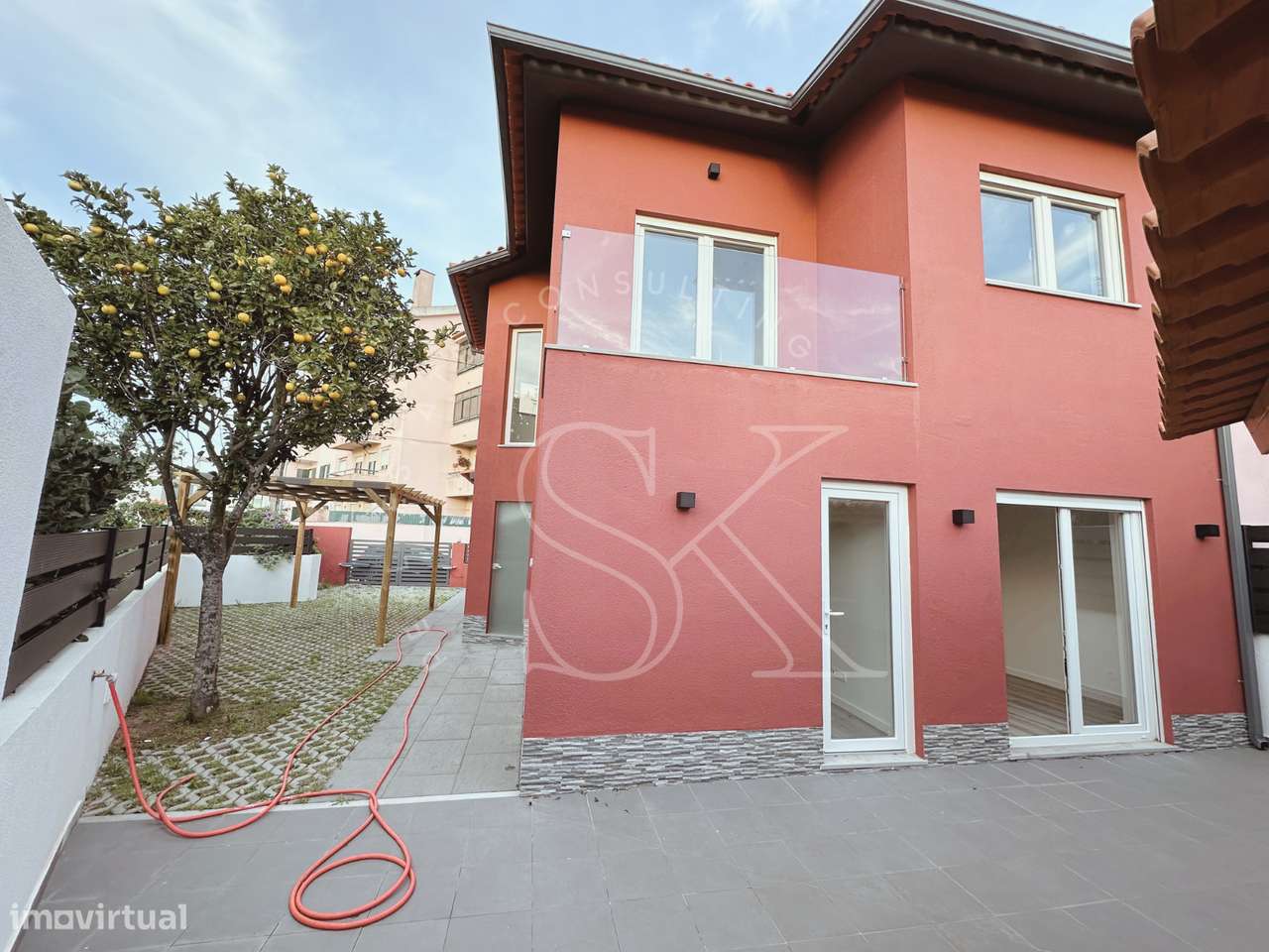 Moradia T3 totalmente renovada-42
