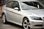 BMW Seria 3 318i - 9