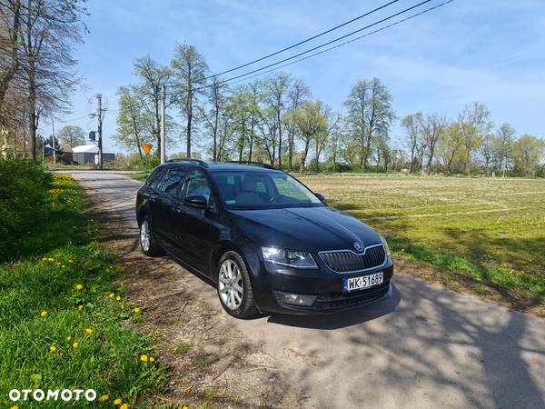 Skoda Octavia 2.0 TDI Elegance DSG - 4