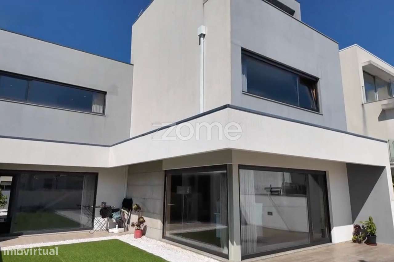 Moradia T4 com Vista Panorâmica em Azurém, Guimarães - Grande imagem: 5/28