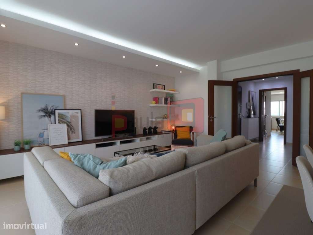 APARTAMENTO T3 MONTIJO COM PARQUEAMENTO E ARRECADAÇÃO-5