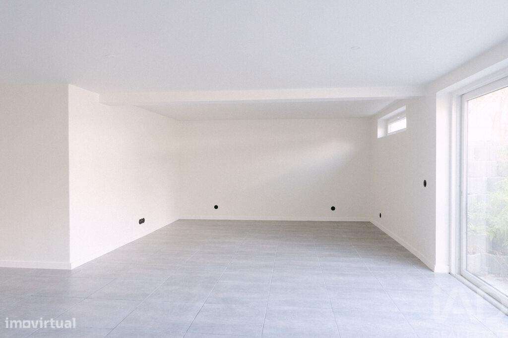 Moradia isolada T4 em Colares de 200 m2-15