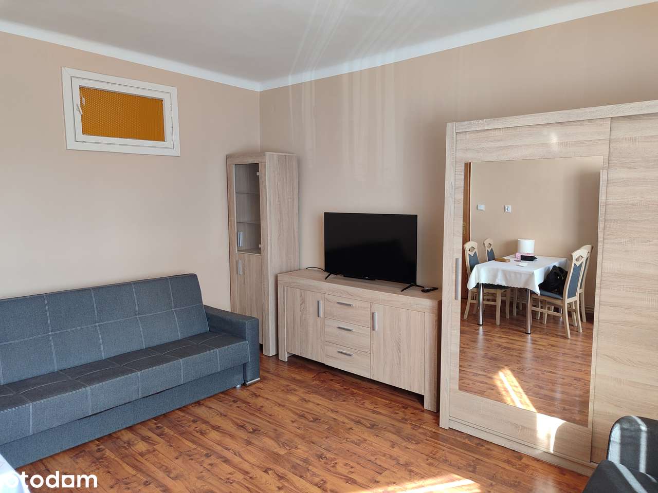 Przestronna kawalerka-7