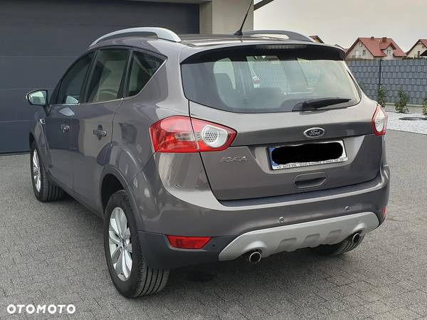 Ford Kuga 2.0 TDCi 4x4 Titanium - 8