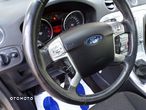Ford Galaxy 2.0 Ambiente - 19