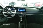 Hyundai Elantra 1.6 Smart - 18