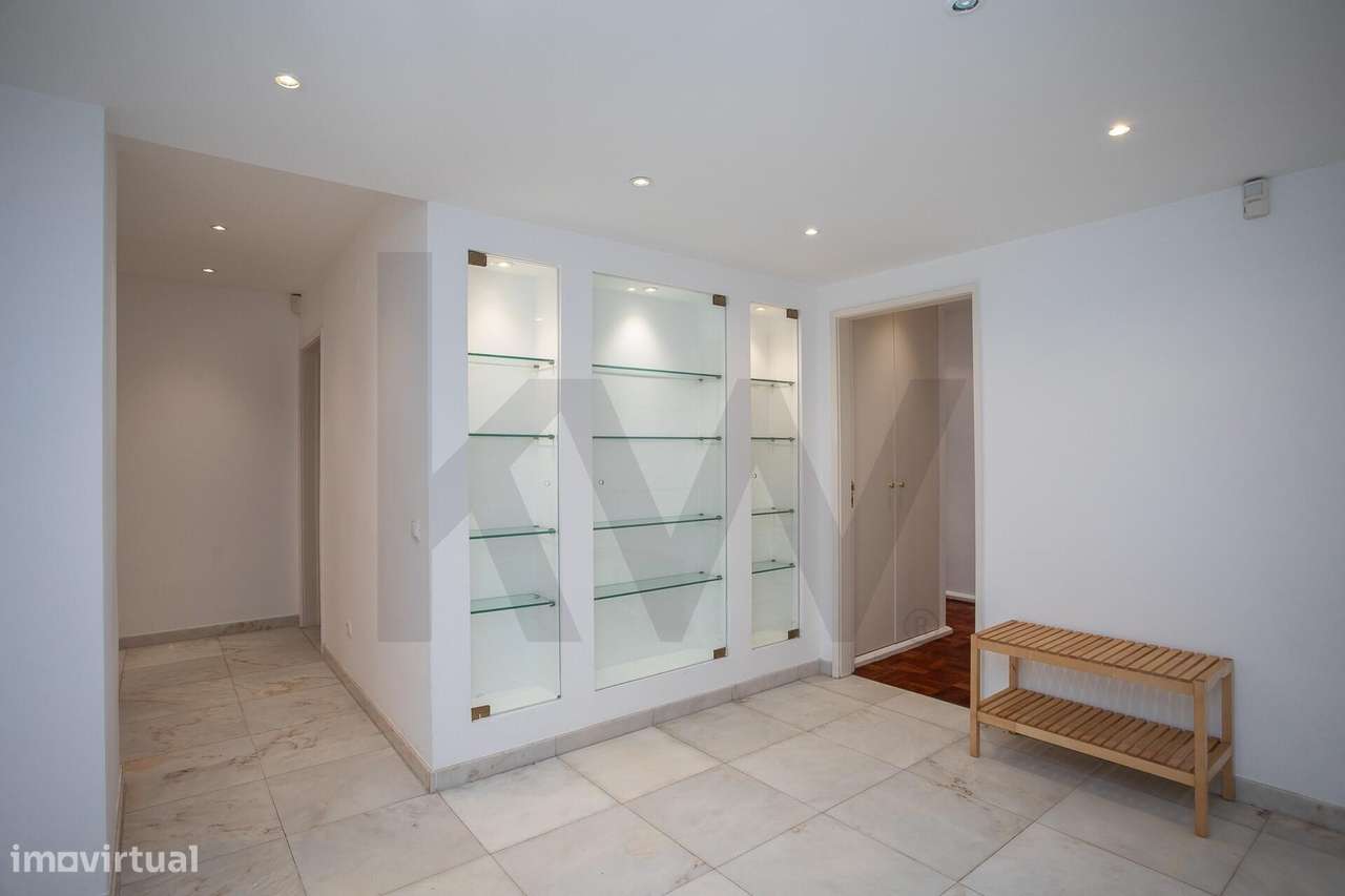 T2 de 157m2 com Terraço e Varanda | Prime Location - Rua Sampaio e Pin - Grande imagem: 2/56