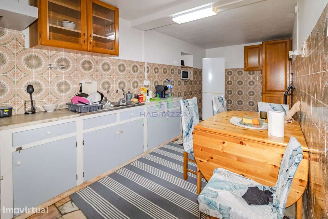 Moradia T2, com anexos e bom quintal, no coração da Praia da Luz-35