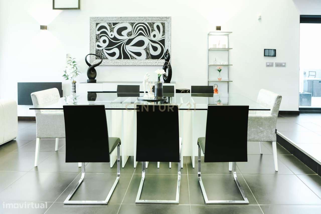 Casa Moderna T4 em Fermentelos, Águeda-13