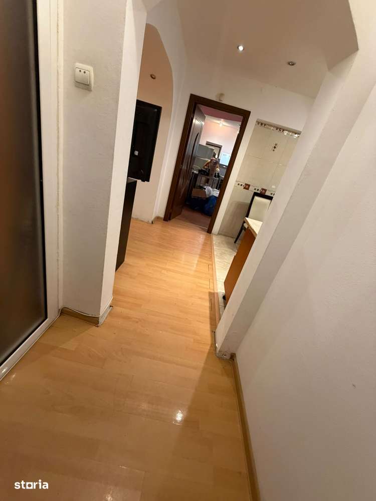 Vand 3 Camere Decomandat Parter-9