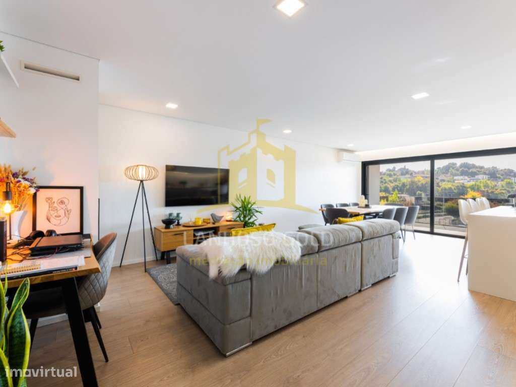 Excelente Apartamento T2+1 em Tenões, Braga - Grande imagem: 3/29