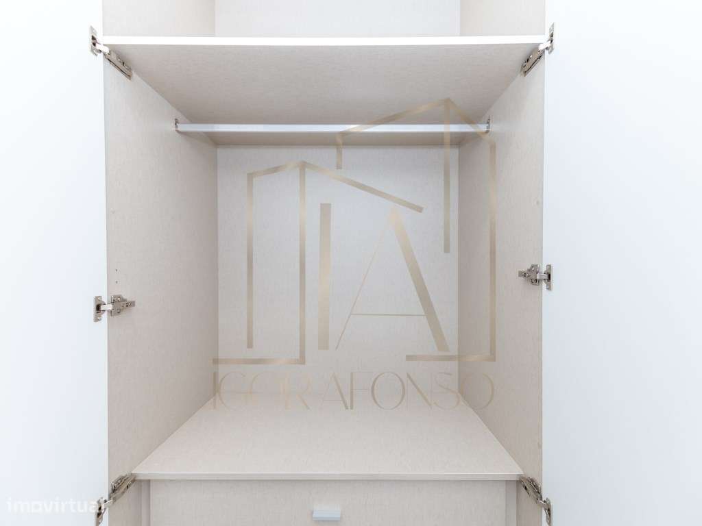 Moradia Geminada T3 com Suíte e Ótimo Espaço Exterior-24