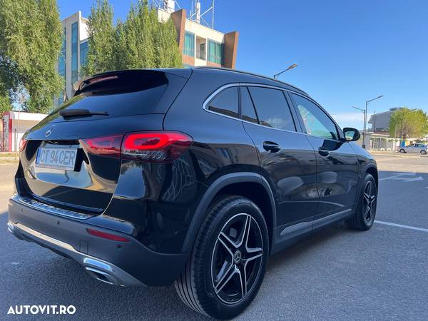 Mercedes-Benz GLA 220 d 8G-DCT - 12