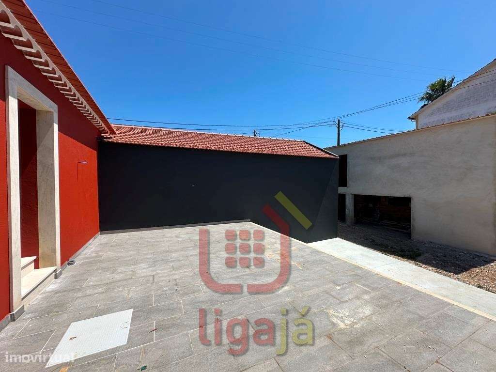 Moradia T4 de Excelência em Ourém-21