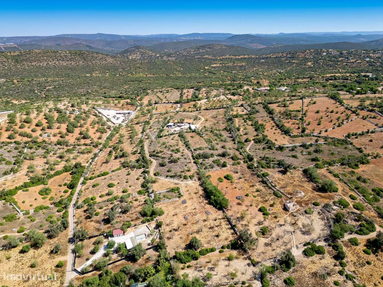 Terreno Rústico, 1,5 ha. à venda em Aroal, Boliqueime. - Grande imagem: 2/6