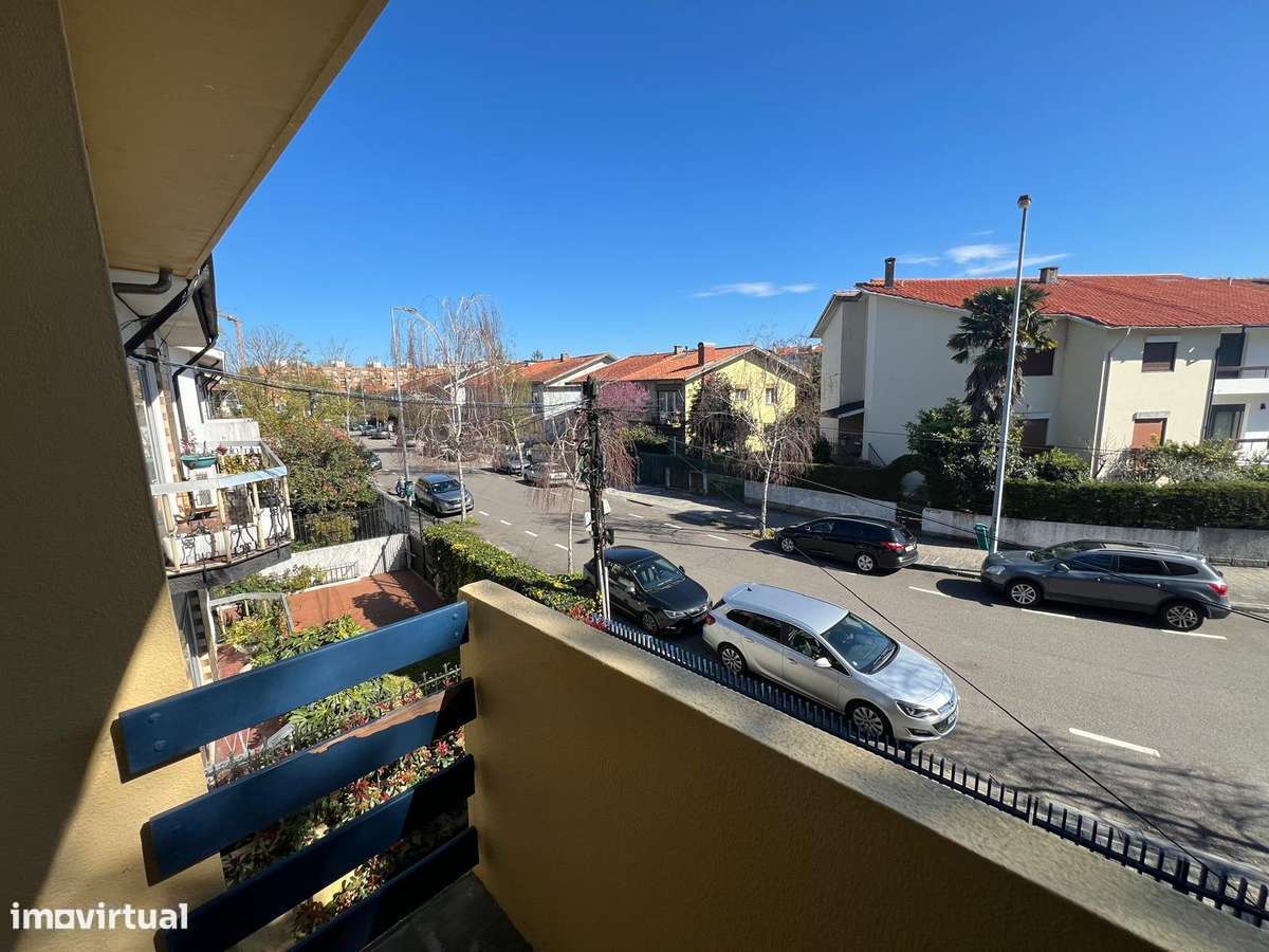 Moradia T4+2  3 Frentes monte dos Burgos-10