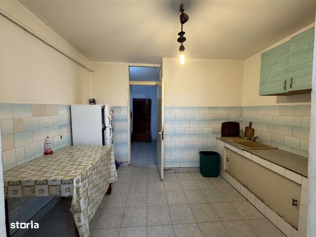 3 cam, 74 mp. decomandat, fara imbunatatiri, et.4, acoperis, Cuza Voda-11