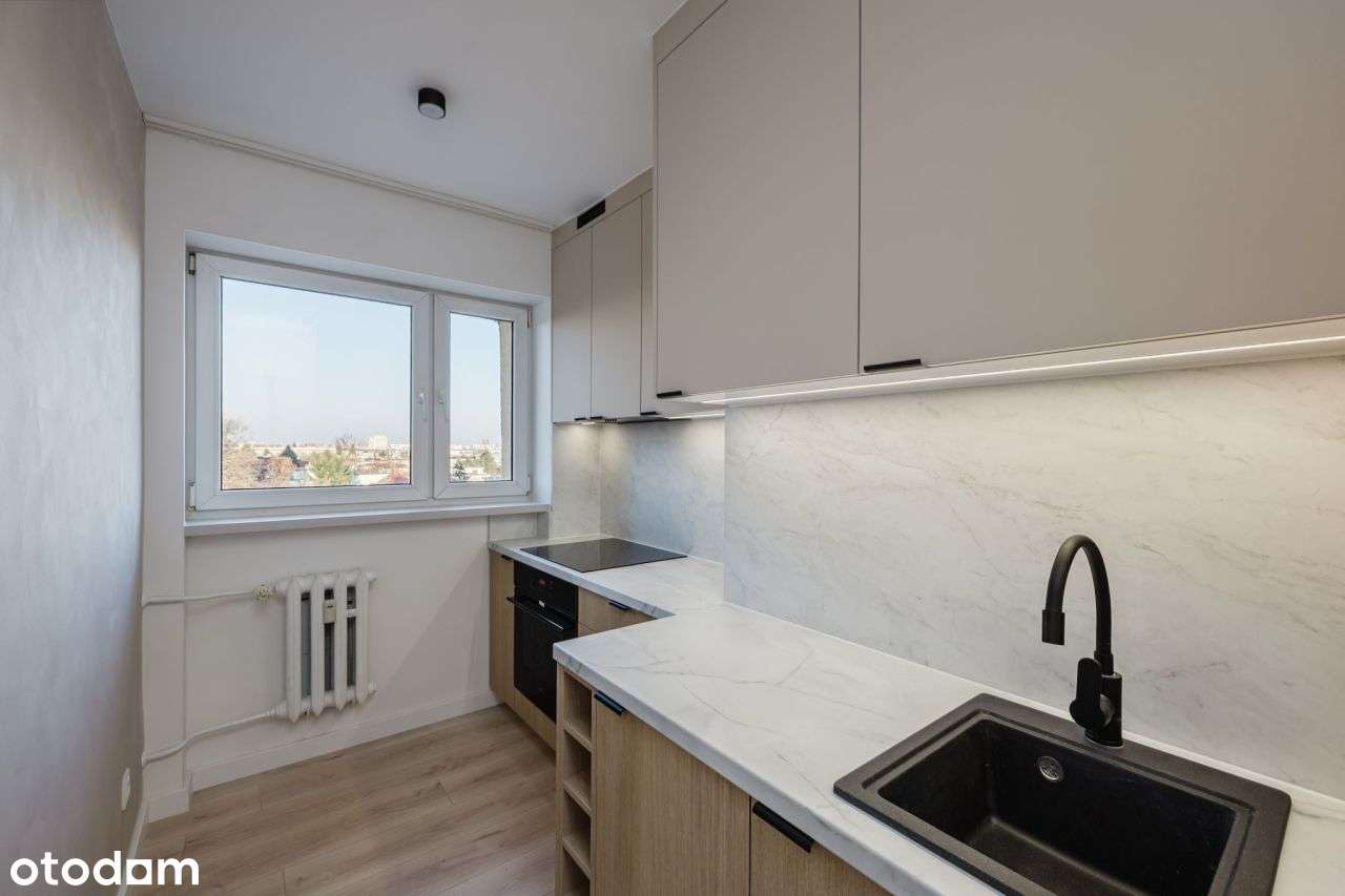 ul. Palacza / 47 mkw / 3 pokoje / po generalnym re-0