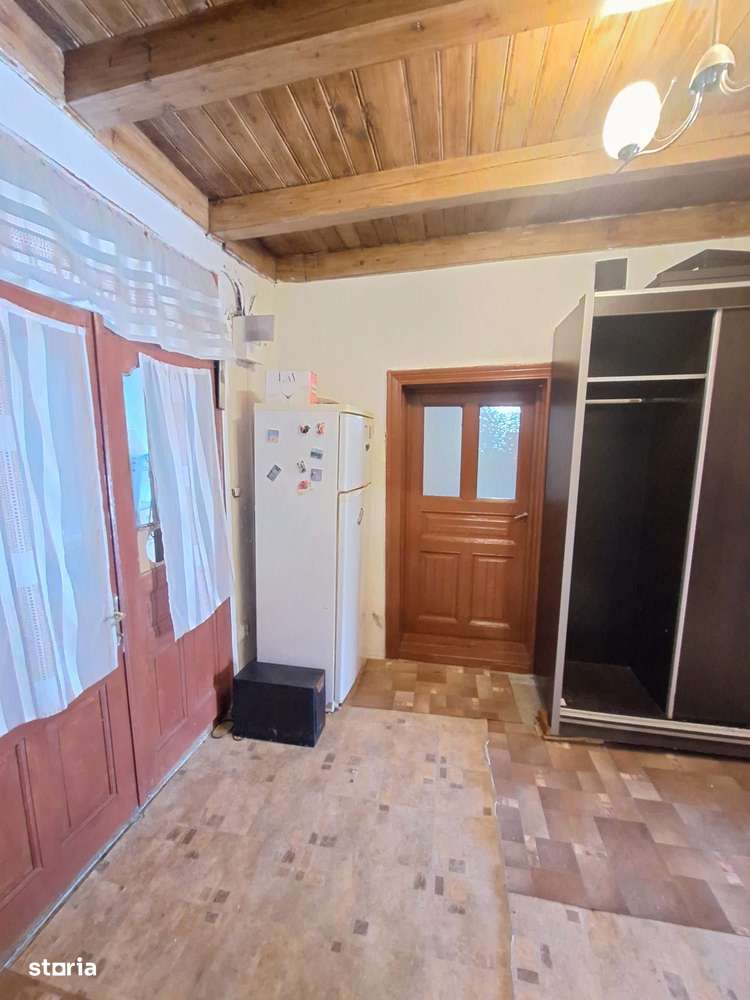 Casă 3 Camere Aprozi, 2420 mp Teren, Grădină Eco, Solar, Anexe-13