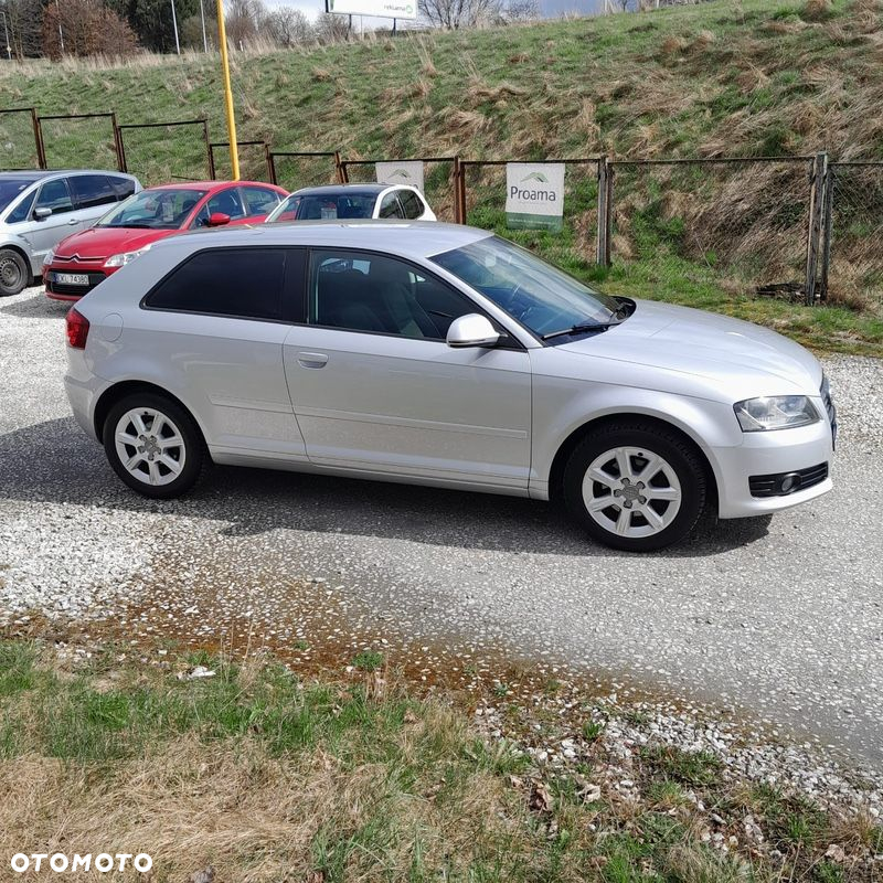 Audi A3 2.0 TDI DPF Ambition S tronic - 13