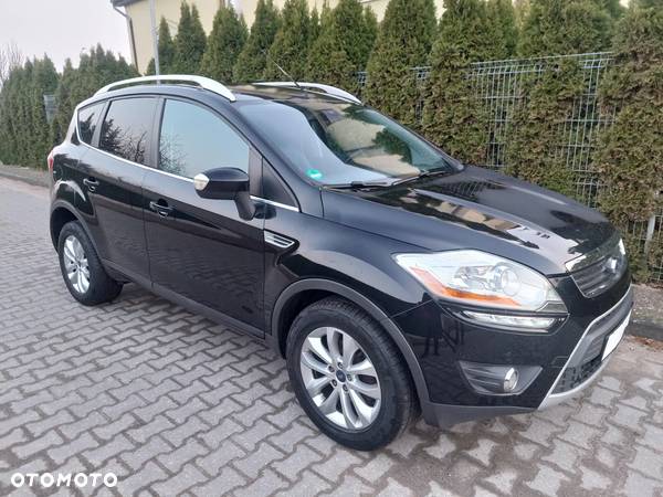 Ford Kuga - 40