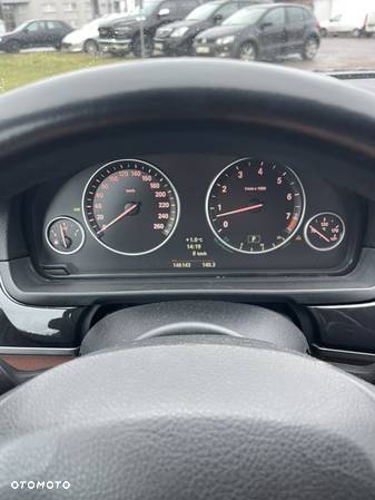 BMW Seria 5 528i Touring Sport-Aut - 6