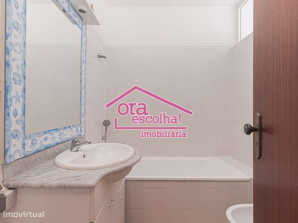 Apartamento T3 de 1998 com 95 m2 e Arrecadação individual em Campol...-13