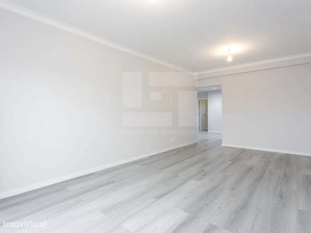 APARTAMENTO T2 - QUARTEIRA-1