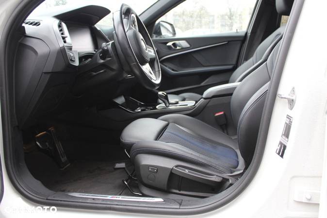 BMW Seria 1 118i M Sport - 5