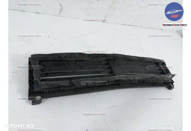 Deflector Aer Central Mercedes CLA W118 2012 la 2020 original - 1