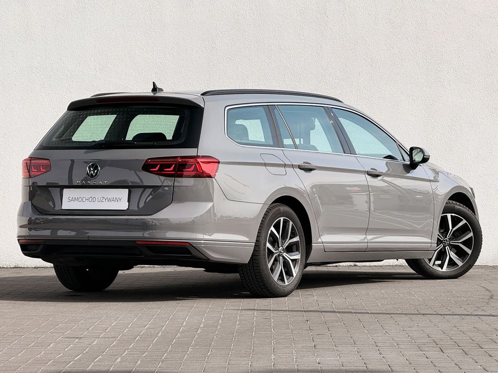 Volkswagen Passat-Variant 1.5 TSI Opf DSG Business 150 KM — zdjęcie 2