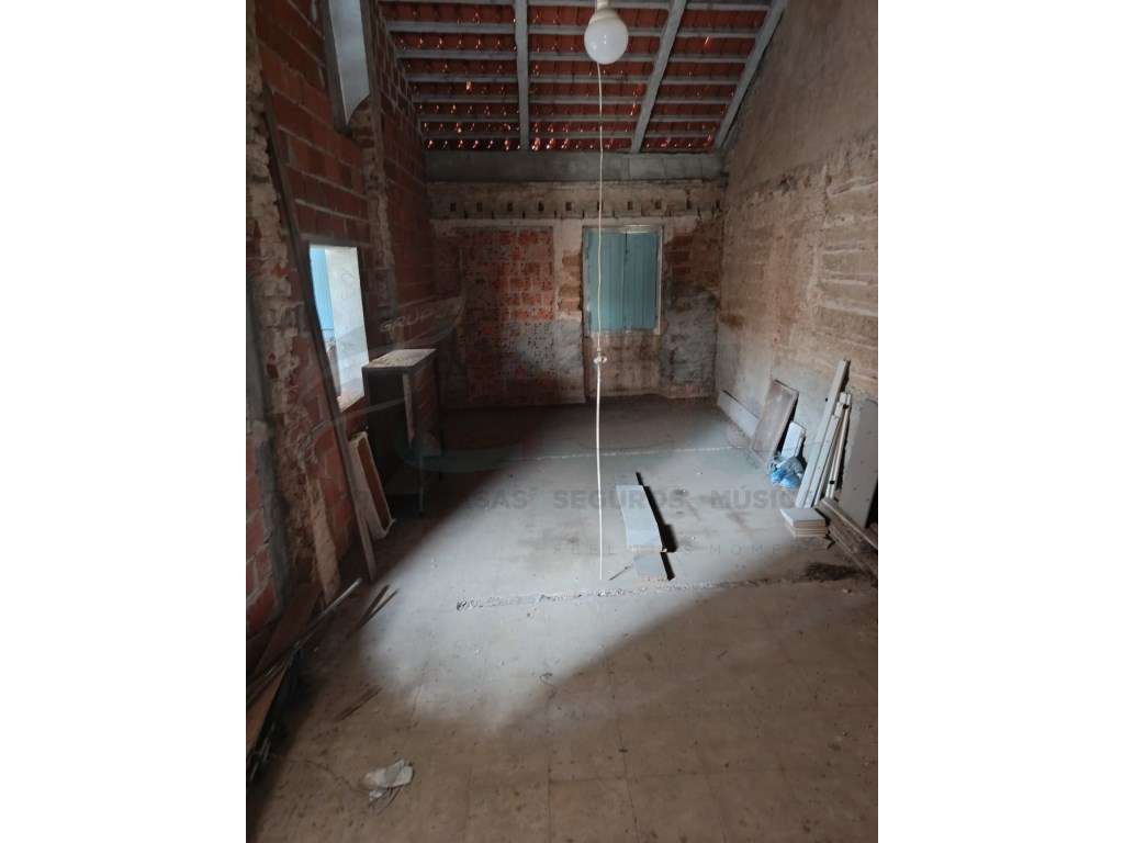 MORADIA PARA REMODELAR-22