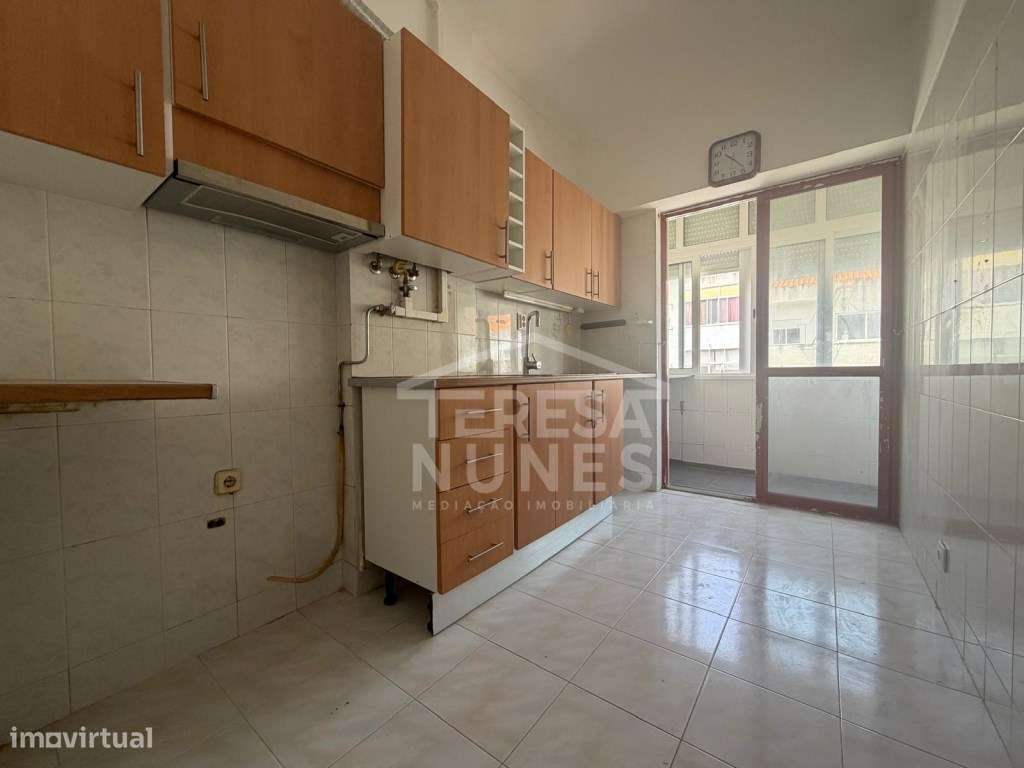APARTAMENTO T3 + 1 - ARRENTELA / SEIXAL-20