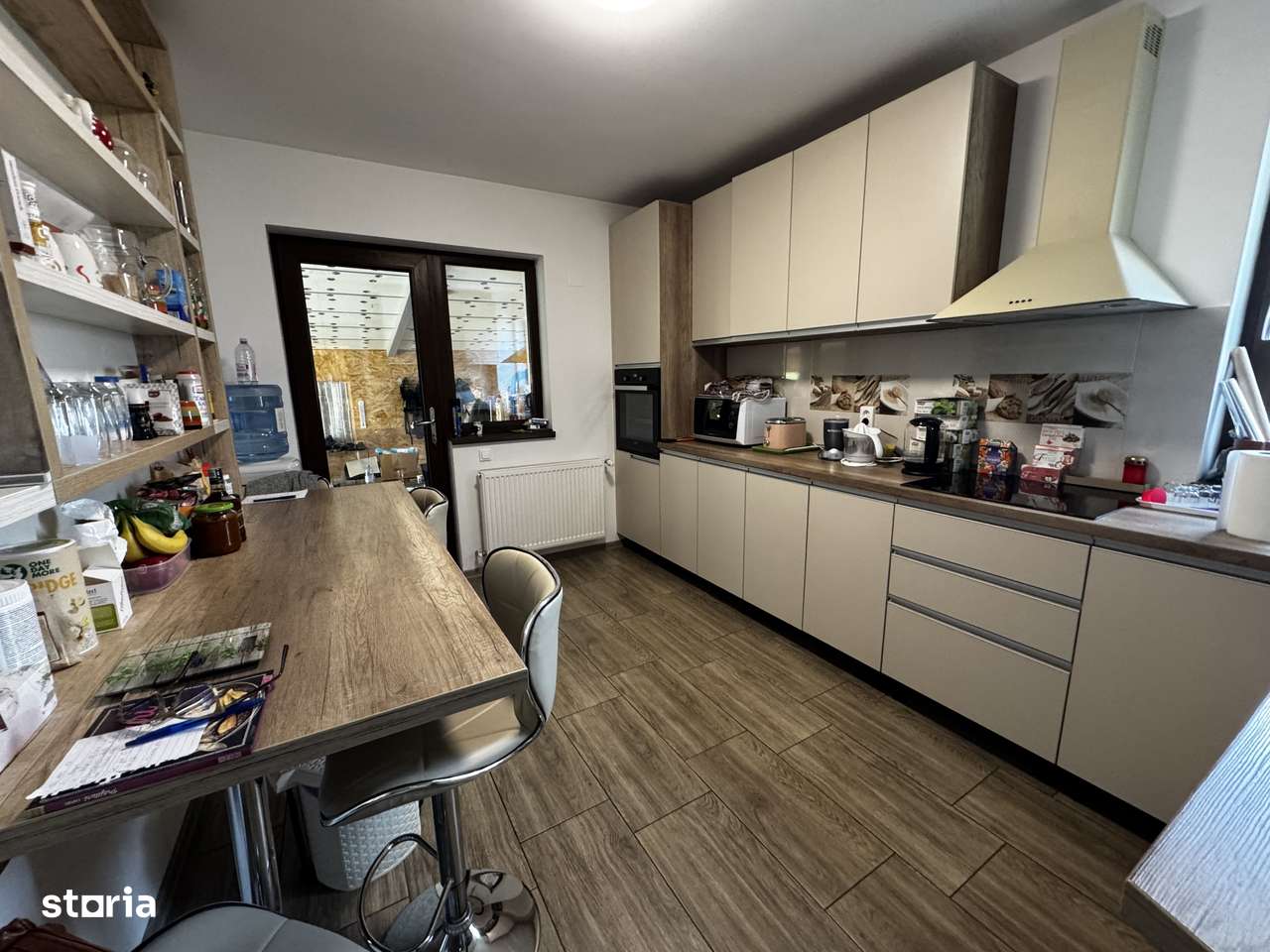 Casa/ Spatiu comercial Mioveni, Robea, 6 cam, 400mp, Zona Rezidentiala-8