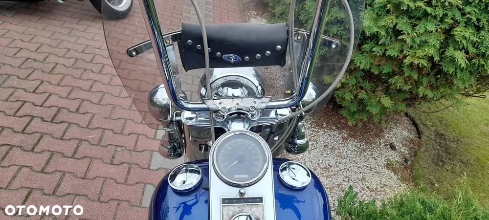 Harley-Davidson Softail Heritage Classic - 20