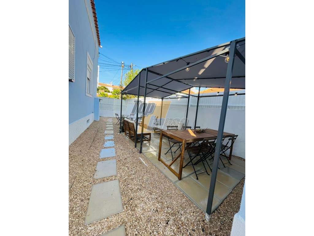 Moradia isolada T10 Costa de Caparica-11