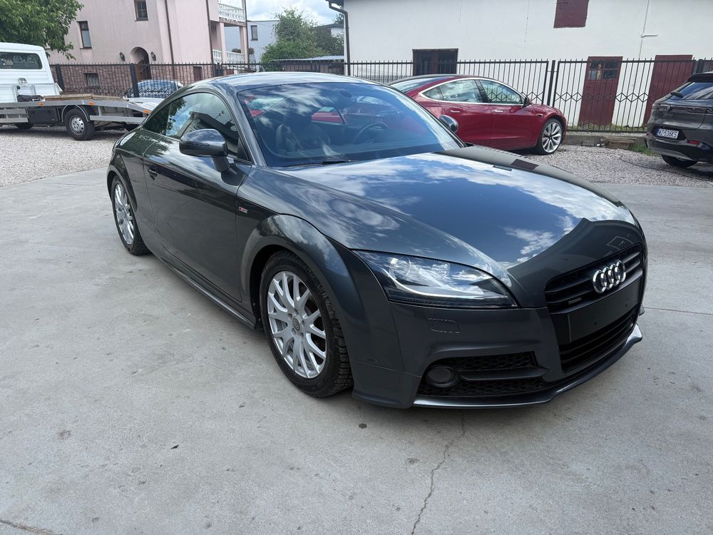 Audi TT 8J (2006-2013) 2.0 TFSI quattro S tronic 2012