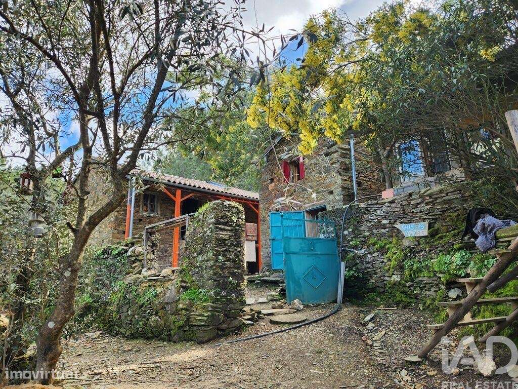 Casa rústica T3 em Sarzedas de 254 m2 - Grande imagem: 3/40