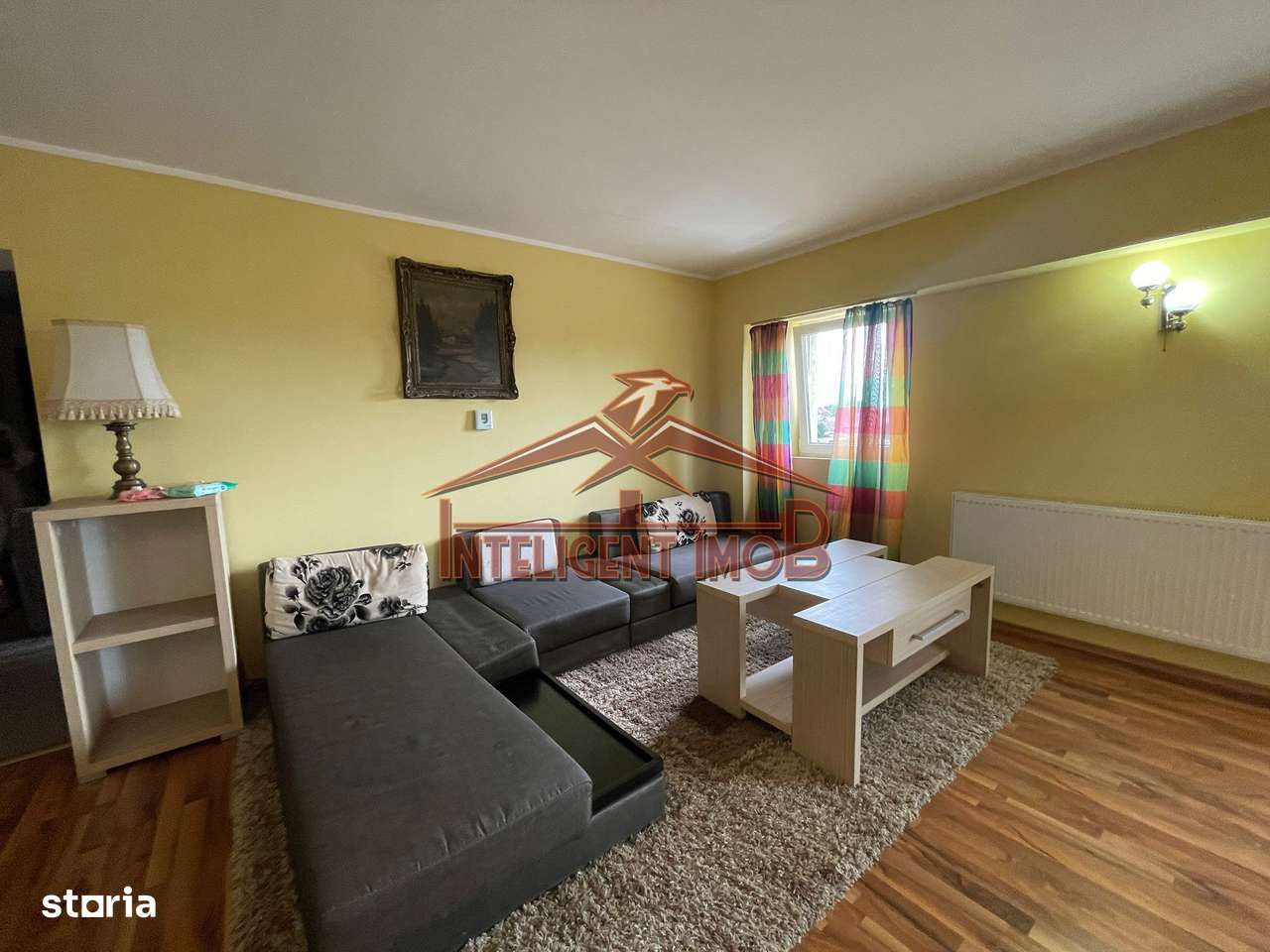 Apartament Spațios 120mp, cu 4 Camere, 2 Băi și 3 Balcoane în Făgăraș-2