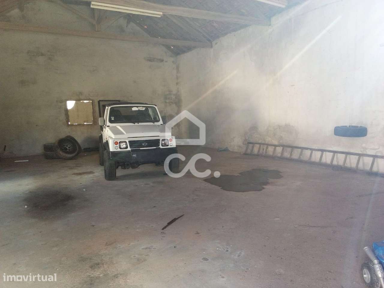 Armazém para arrendamento em Capeleira, Óbidos - Grande imagem: 5/7