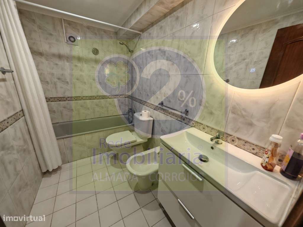 T3 Renovado em Almada, Pronto habitar-8