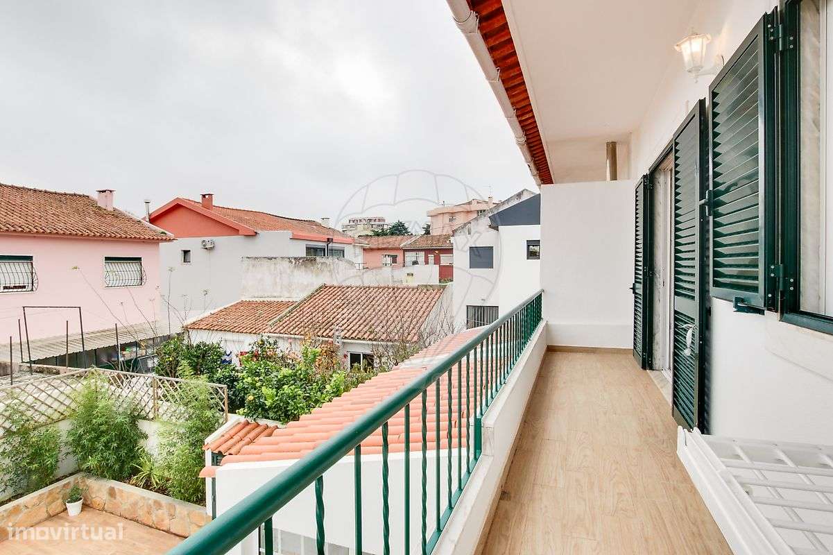 Moradia T4 para venda-23