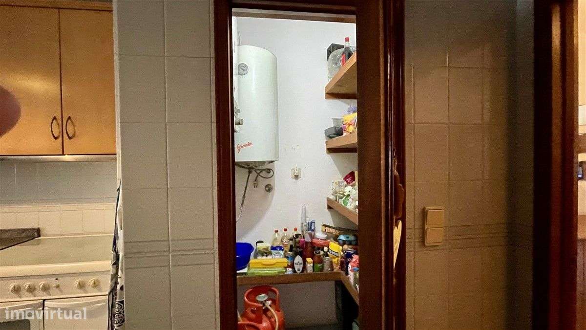 T3+1 Póvoa de Varzim-Centro-Praia-Aparcamento - Grande imagem: 5/15