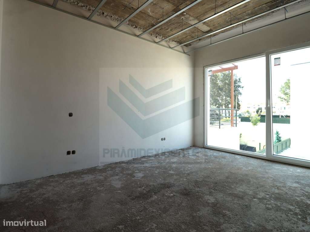 Moradia, Lavandaria, Piscina, Excelente Localização AZEITÃO!-23