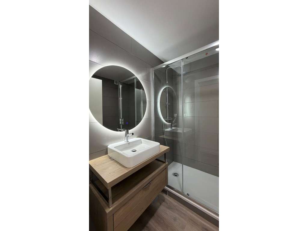 T2 Duplex Totalmente Renovado | Moita | 78 m² - Grande imagem: 4/13