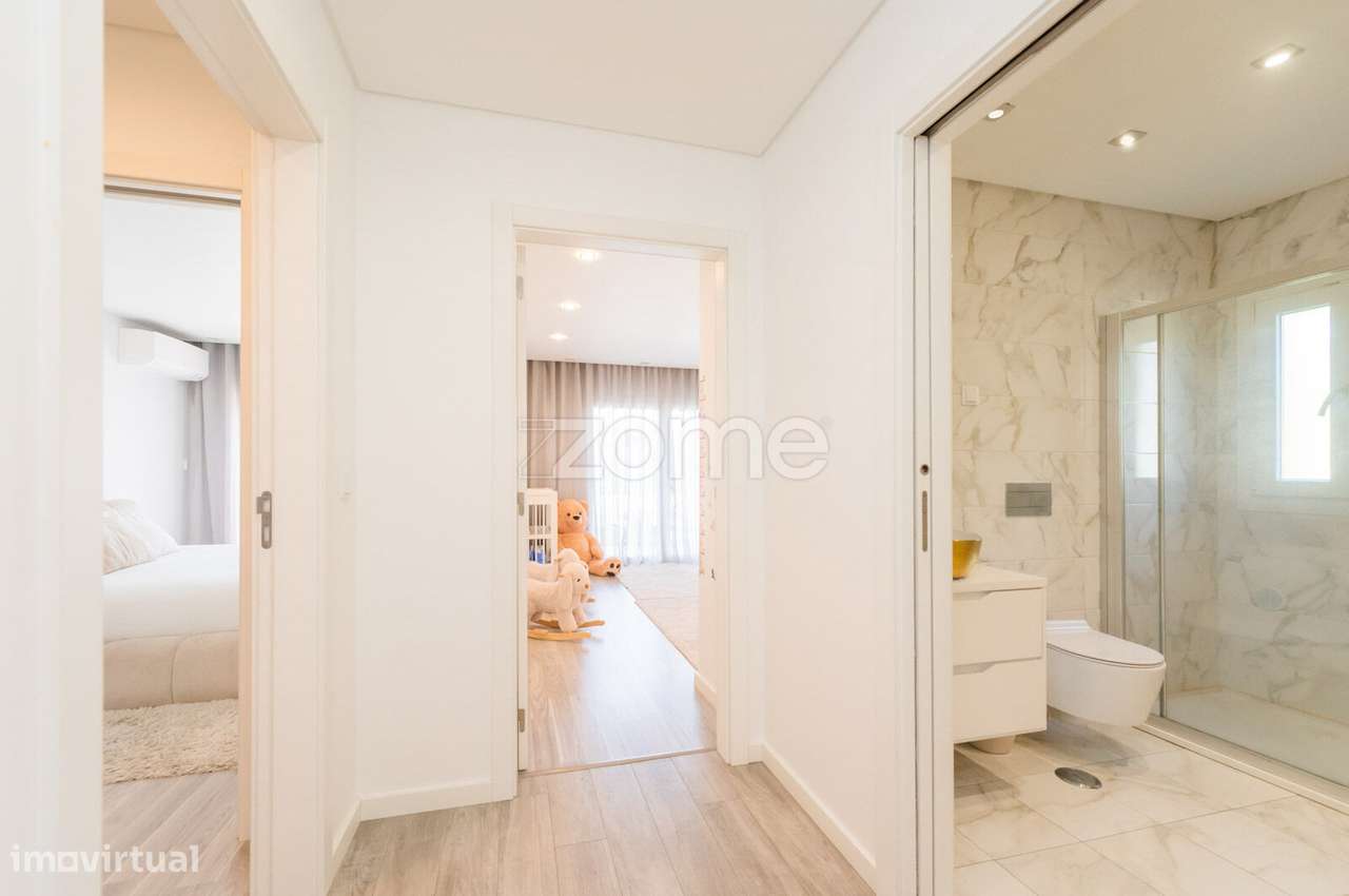 Moradia Térrea T3+1 com Piscina-31