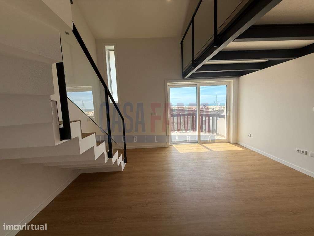 Moradia em Banda T3 1ª linha de mar - Aver-o-mar - Grande imagem: 1/24