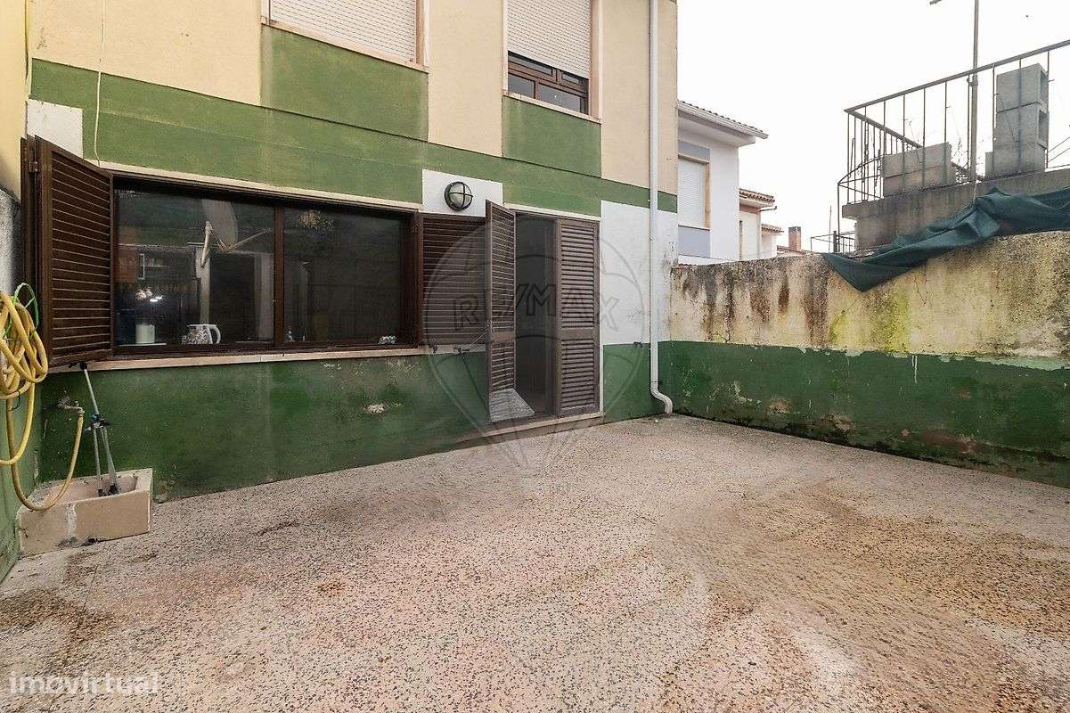 Moradia T4 para venda-26