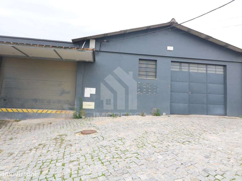 Arrendamento de Armazém - Centro de Amares - Grande imagem: 2/15