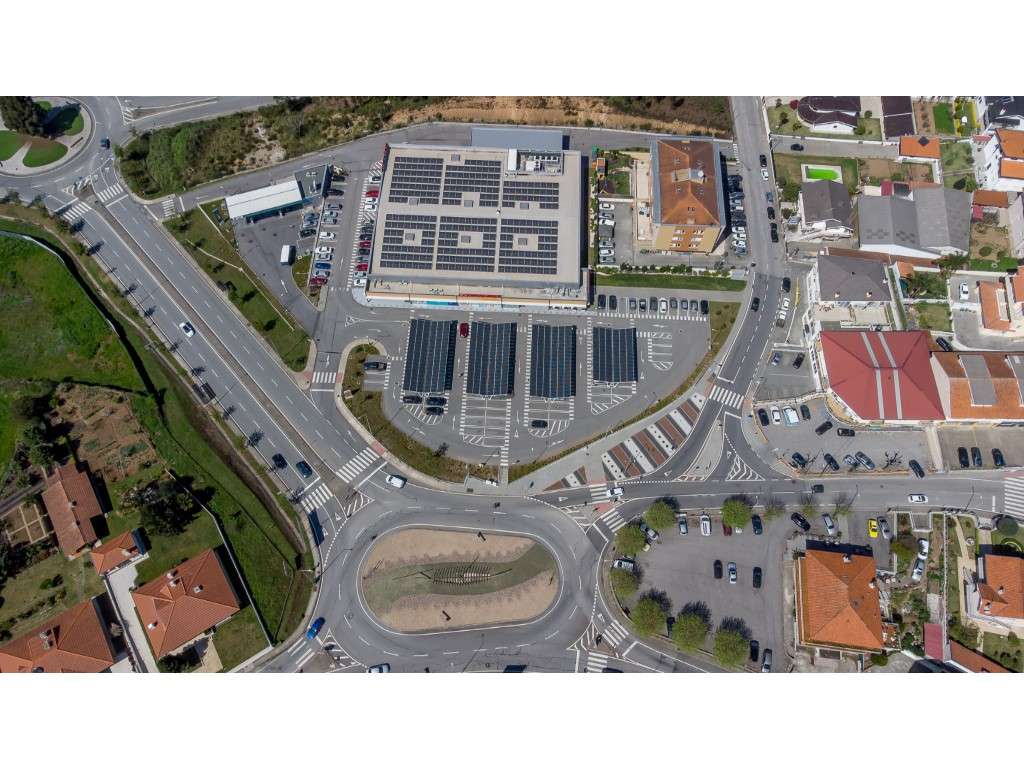 Terreno com 18414m² para construção pavilhões industriais junto à A...-13